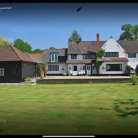 The Bridge Guest House Coltishall Eksteriør billede