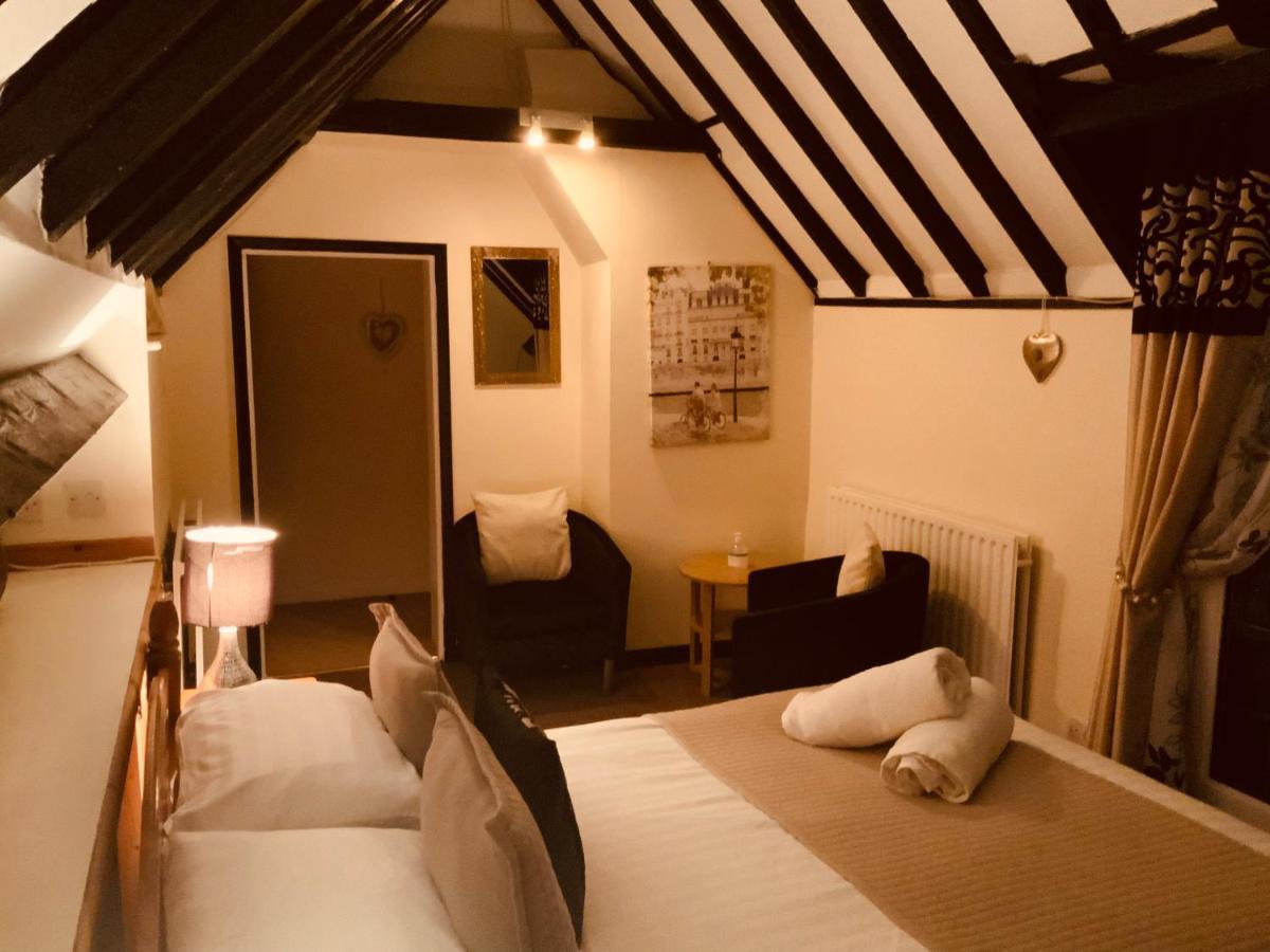 The Bridge Guest House Coltishall Eksteriør billede